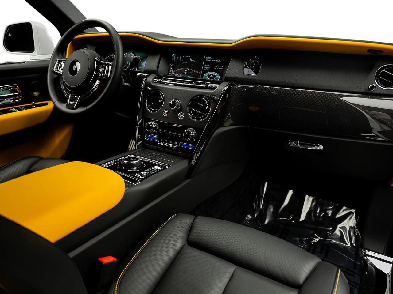 2023 Rolls-Royce Cullinan Black Badge