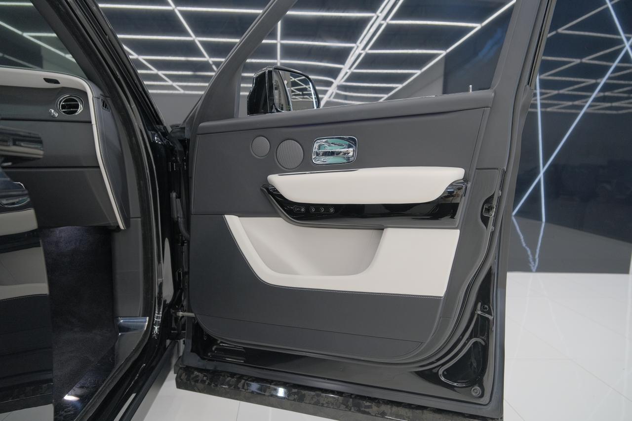 2023 Rolls-Royce Cullinan Mansory Miami FL