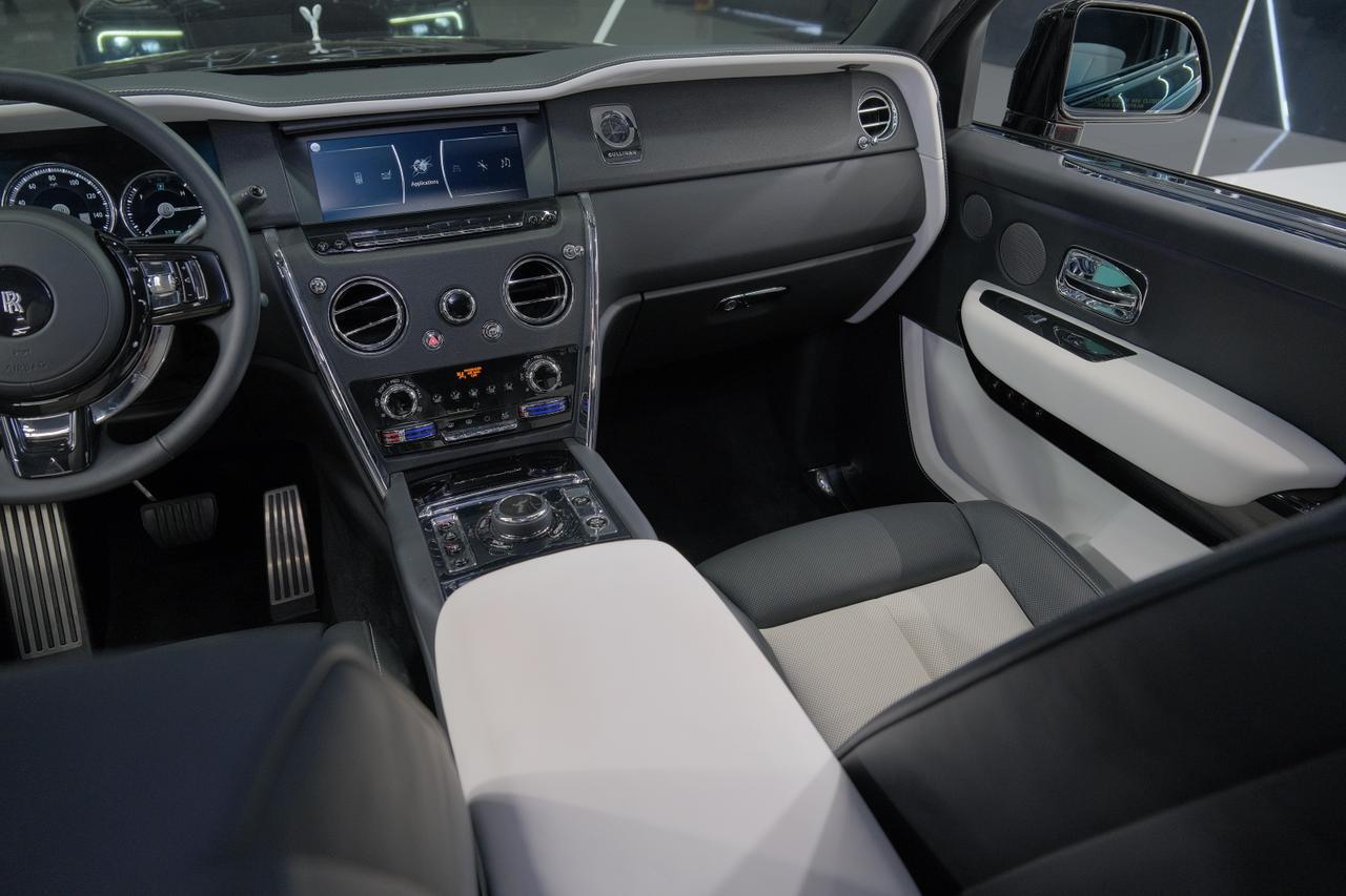 2023 Rolls-Royce Cullinan Mansory Miami FL