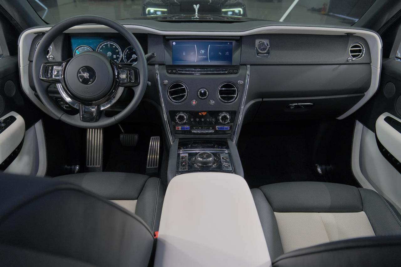 2023 Rolls-Royce Cullinan Mansory Miami FL