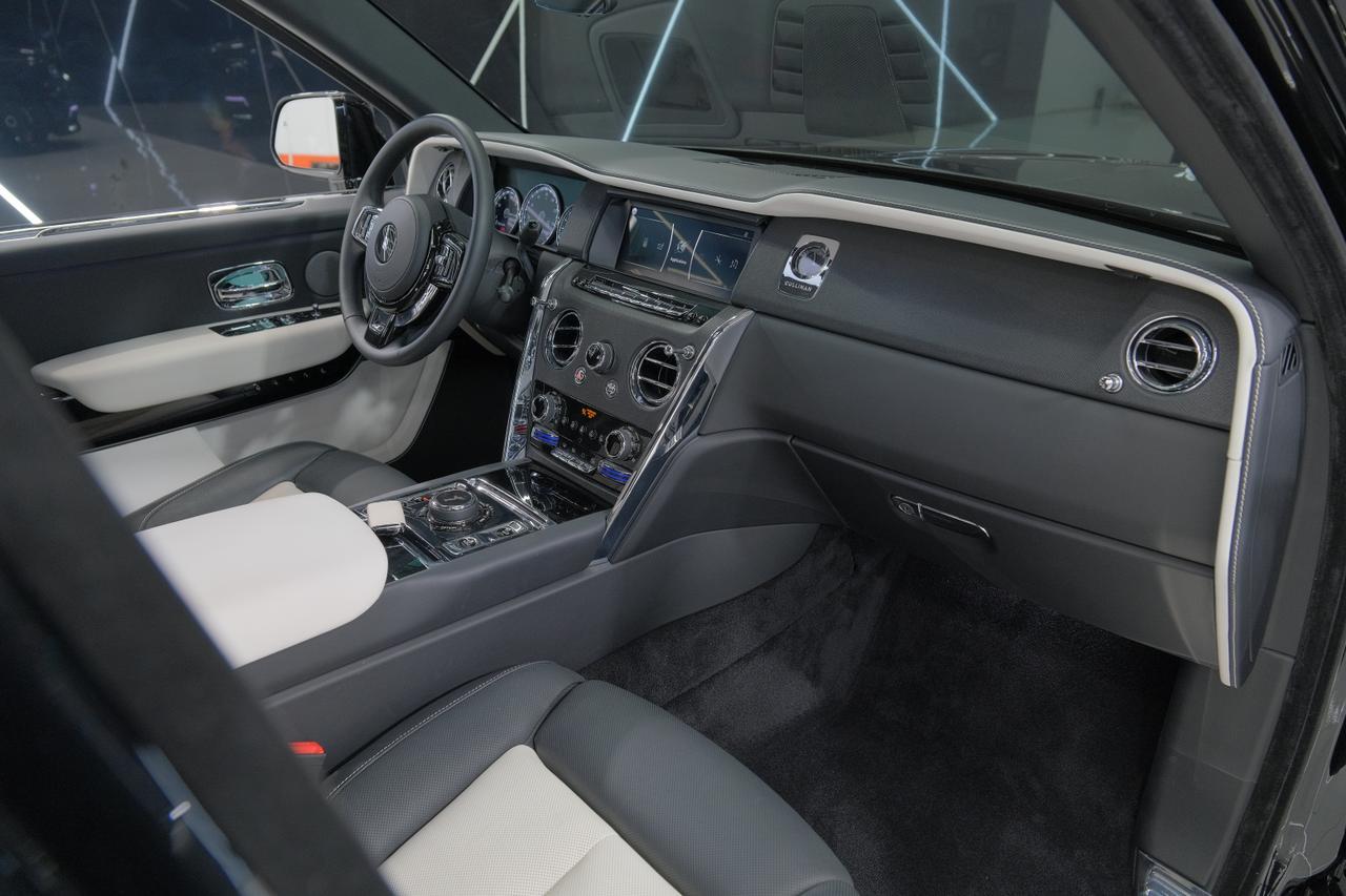 2023 Rolls-Royce Cullinan Mansory Miami FL