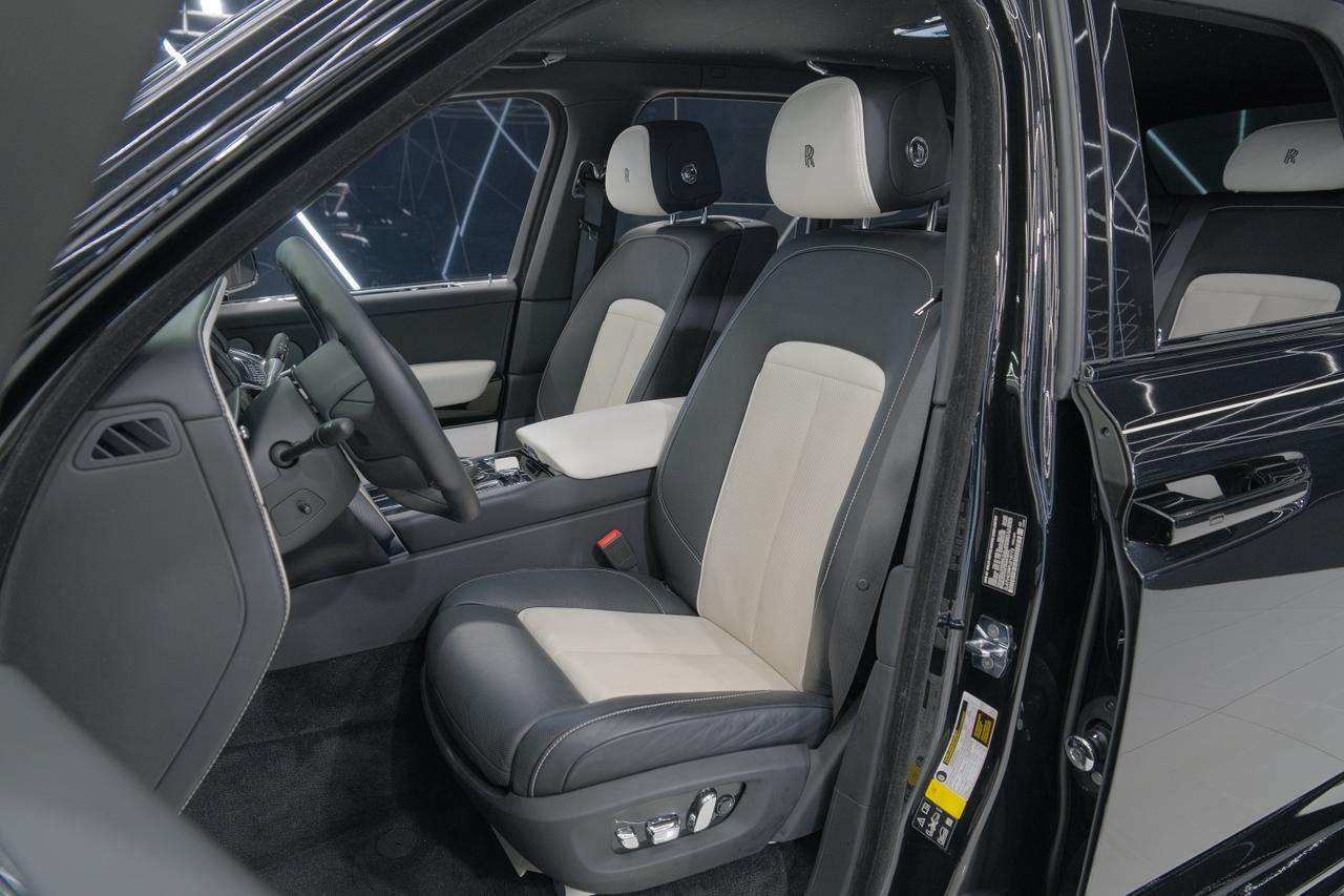 2023 Rolls-Royce Cullinan Mansory Miami FL