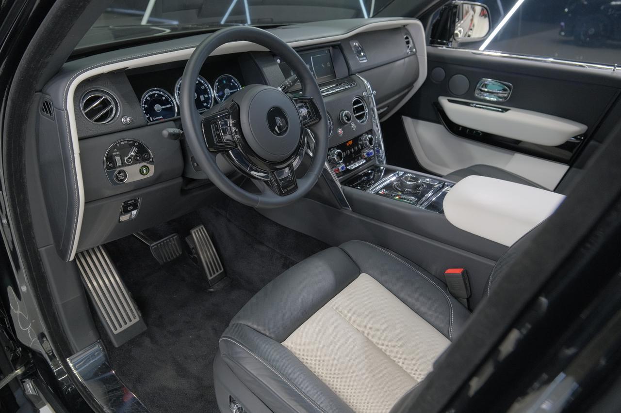 2023 Rolls-Royce Cullinan Mansory Miami FL