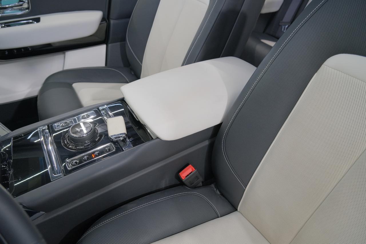 2023 Rolls-Royce Cullinan Mansory Miami FL