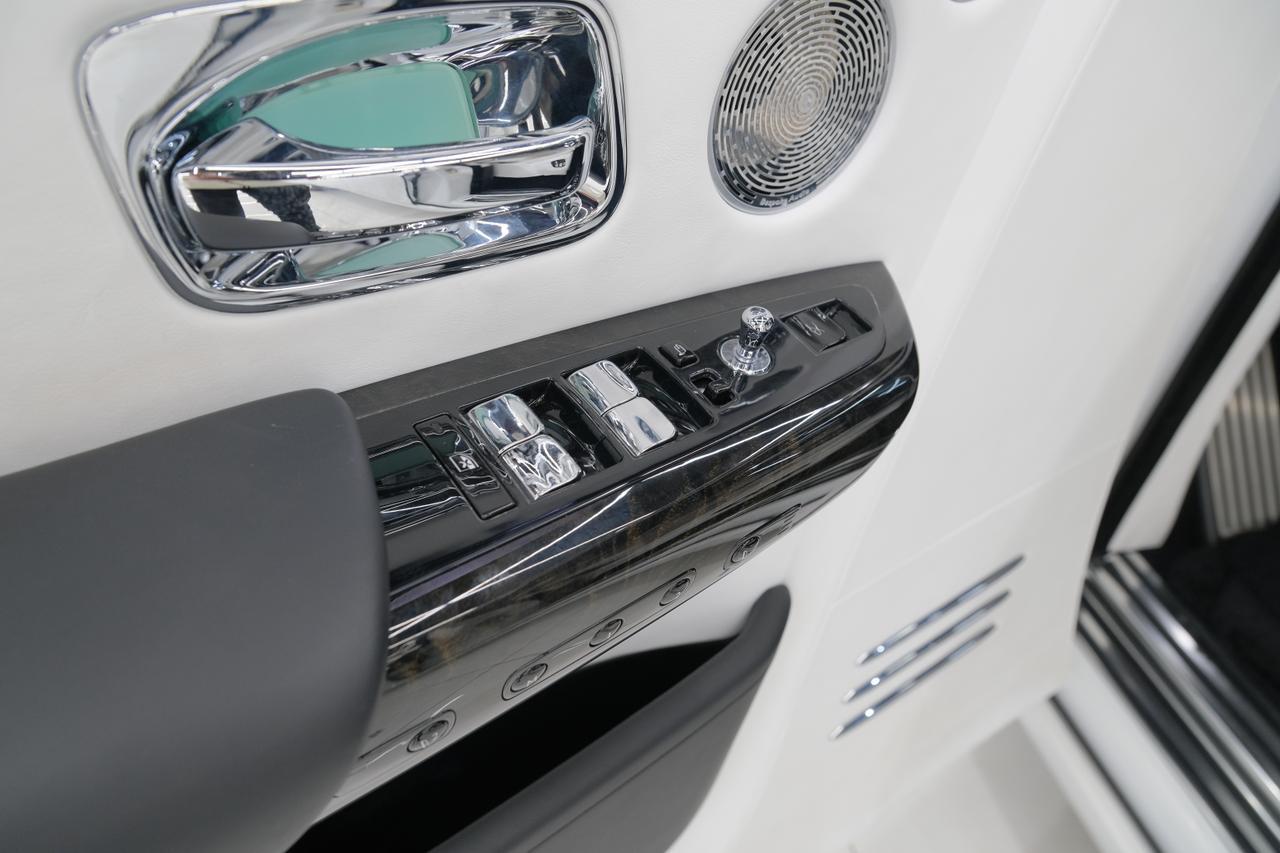 2023 Rolls-Royce Phantom Base Miami FL