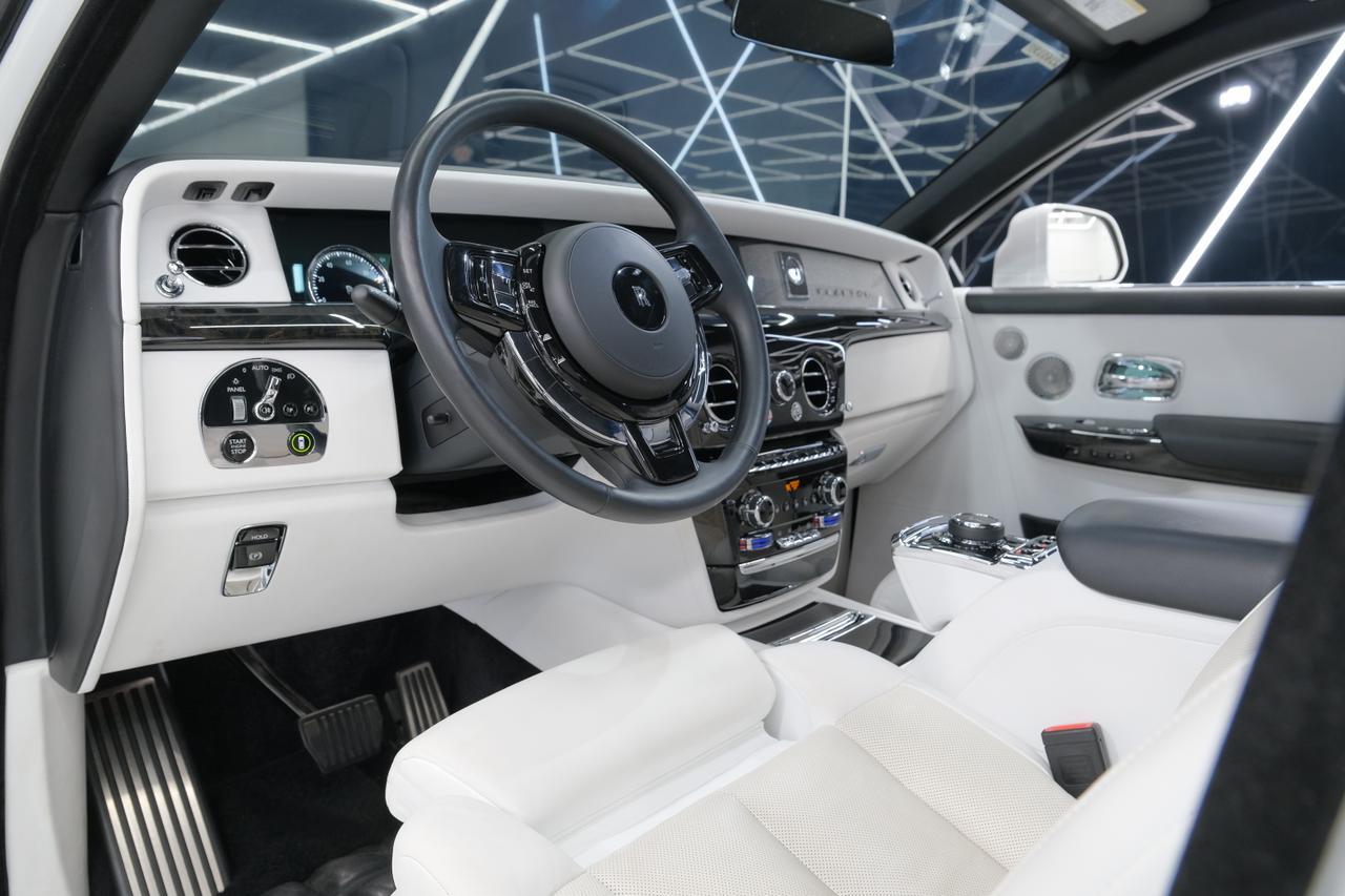 2023 Rolls-Royce Phantom Base Miami FL