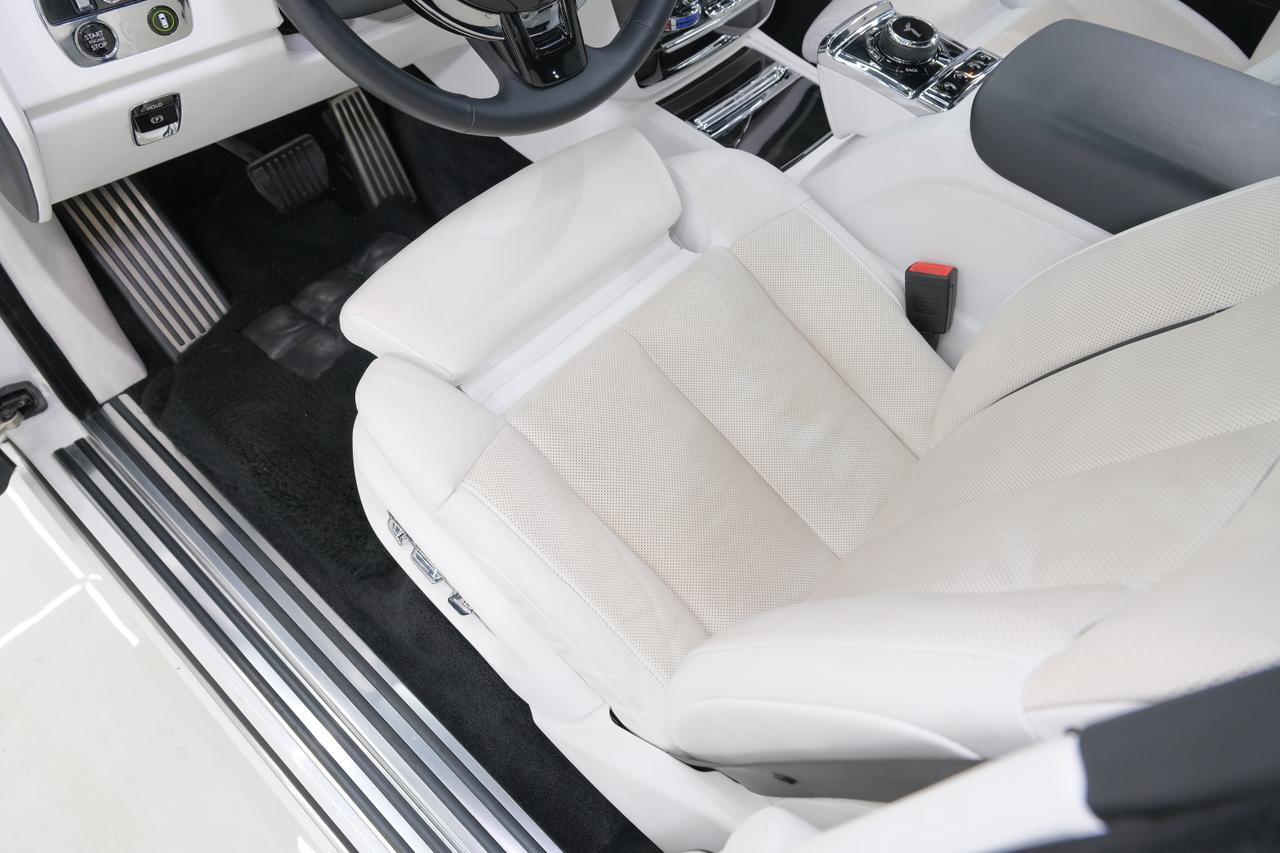 2023 Rolls-Royce Phantom Base Miami FL