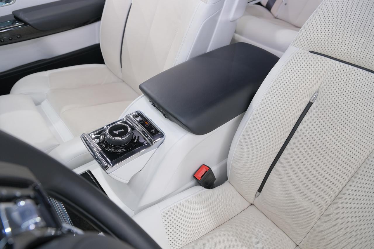 2023 Rolls-Royce Phantom Base Miami FL