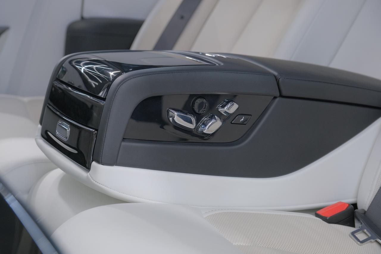 2023 Rolls-Royce Phantom Base Miami FL