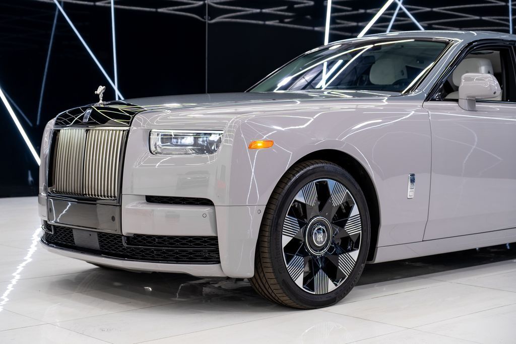 2023 Rolls-Royce Phantom Base Miami FL