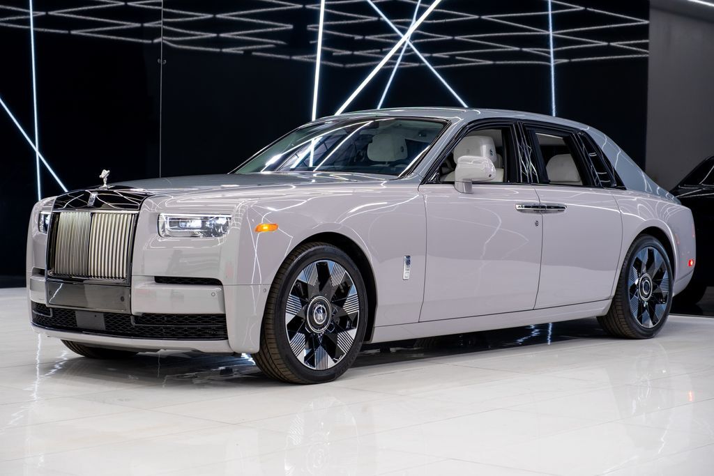2023 Rolls-Royce Phantom Base Miami FL