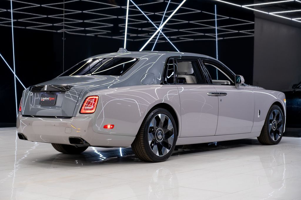 2023 Rolls-Royce Phantom Base Miami FL