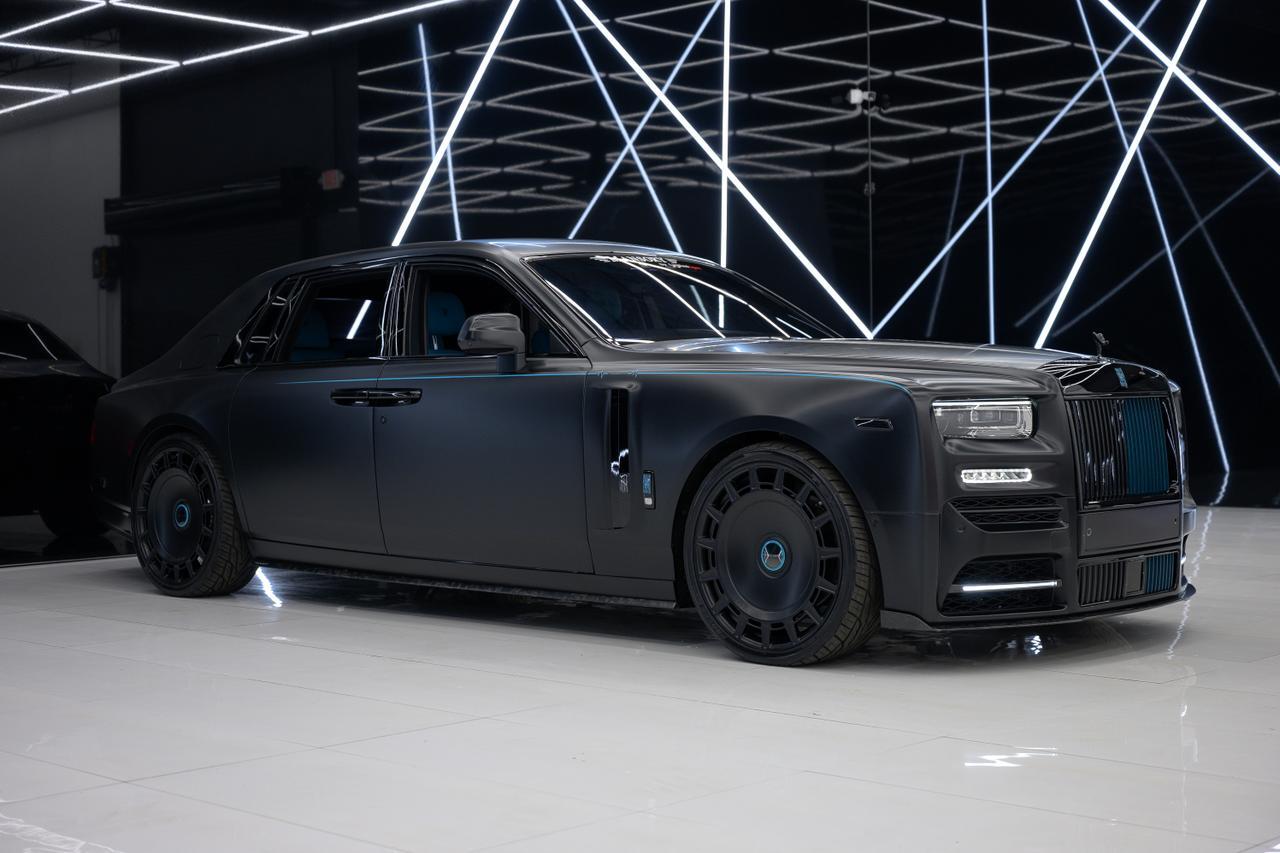 2023 Rolls-Royce Phantom Mansory