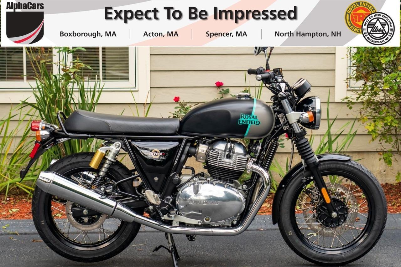 2023 Royal Enfield Interceptor INT650 Downtown Drag Spencer