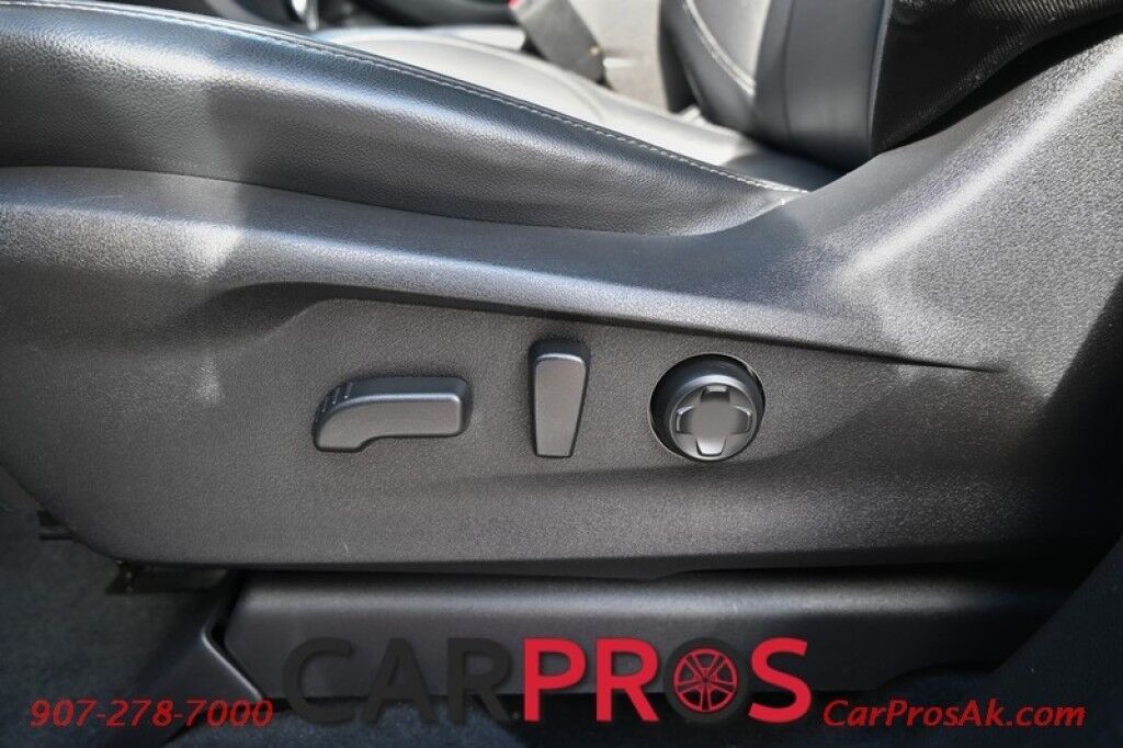 2023 Subaru Ascent Limited - AWD - Technology Pkg - Front & Rear Heated Leather Seats - Heated Steering Wheel - Panoramic Sunroof - Harman Kardon Speakers - Navigation - Bluetooth - Apple CarPlay & Android Auto - 3rd Row - Seats 6 - Power Liftgate - 1 Owner Anchorage AK