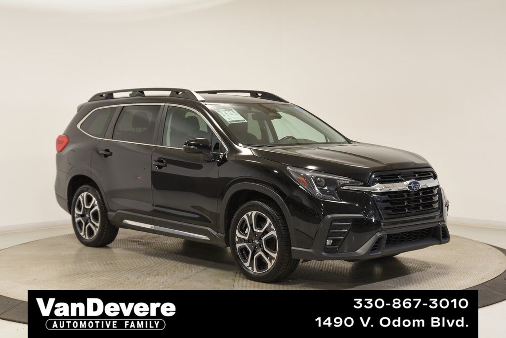2023 Subaru Ascent Limited Akron
