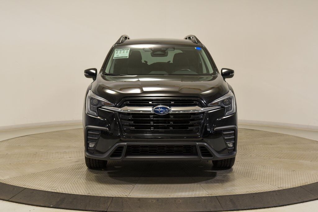 2023 Subaru Ascent Limited Akron