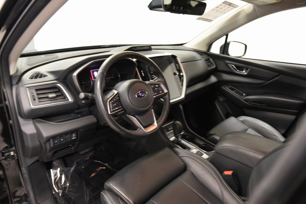 2023 Subaru Ascent Limited Akron