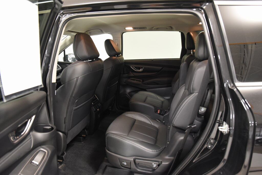 2023 Subaru Ascent Limited Akron