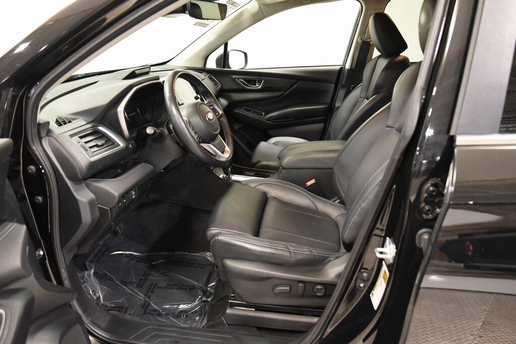 2023 Subaru Ascent Limited Akron