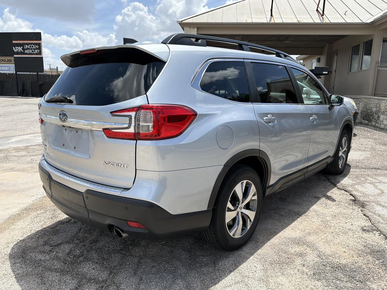 2023 Subaru Ascent Premium