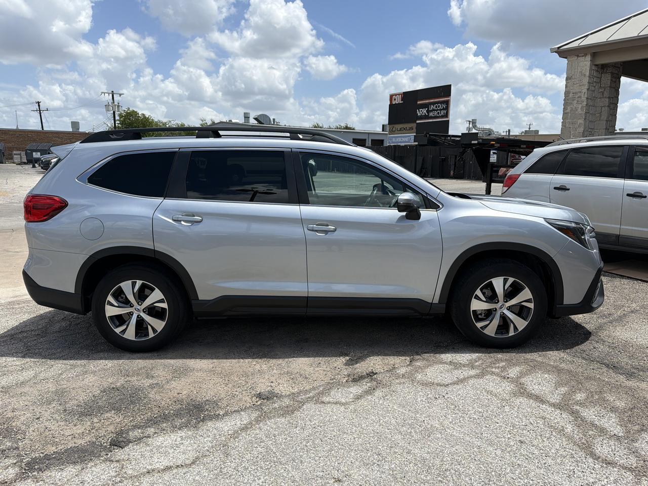 2023 Subaru Ascent Premium