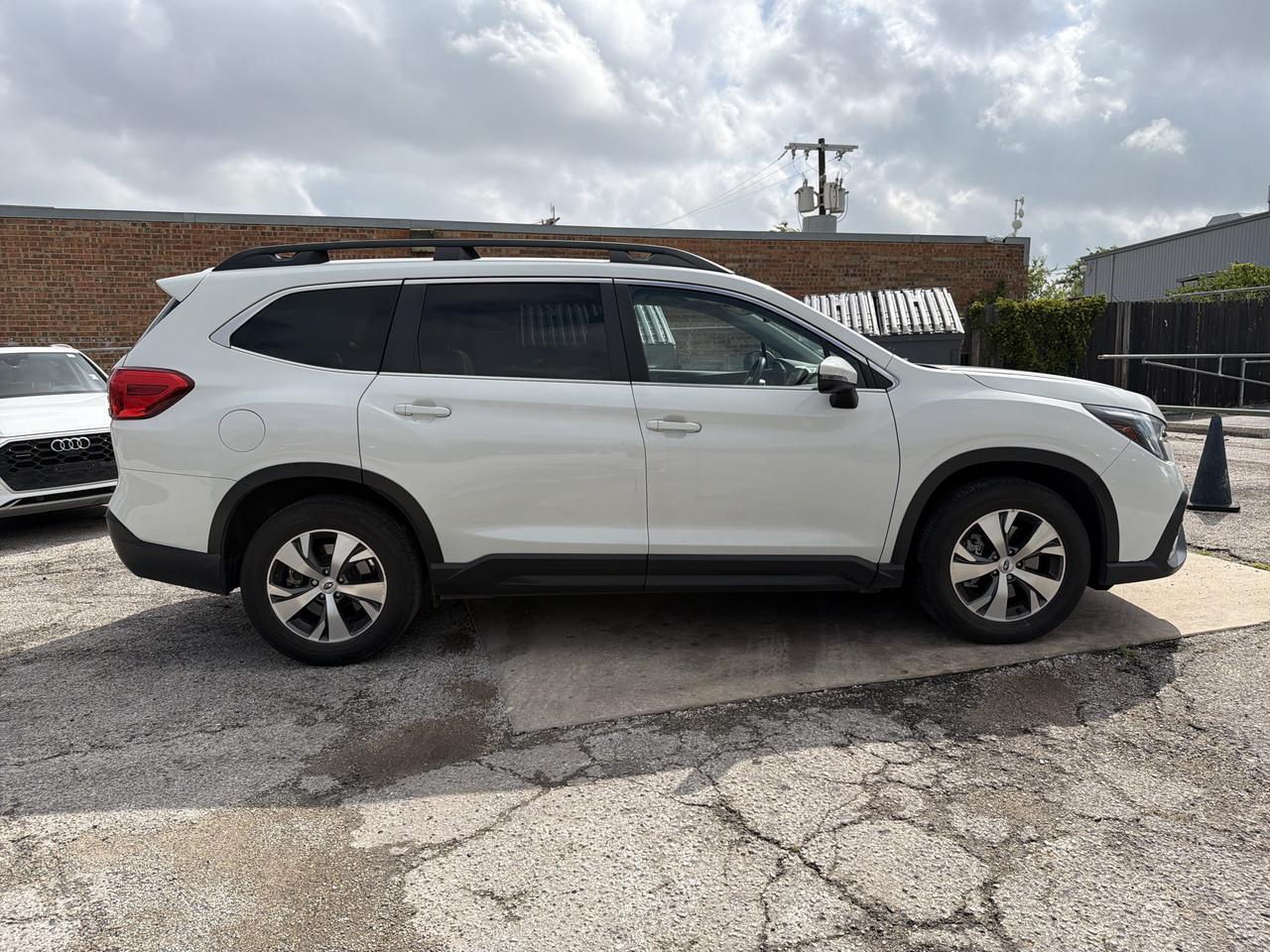 2023 Subaru Ascent Premium