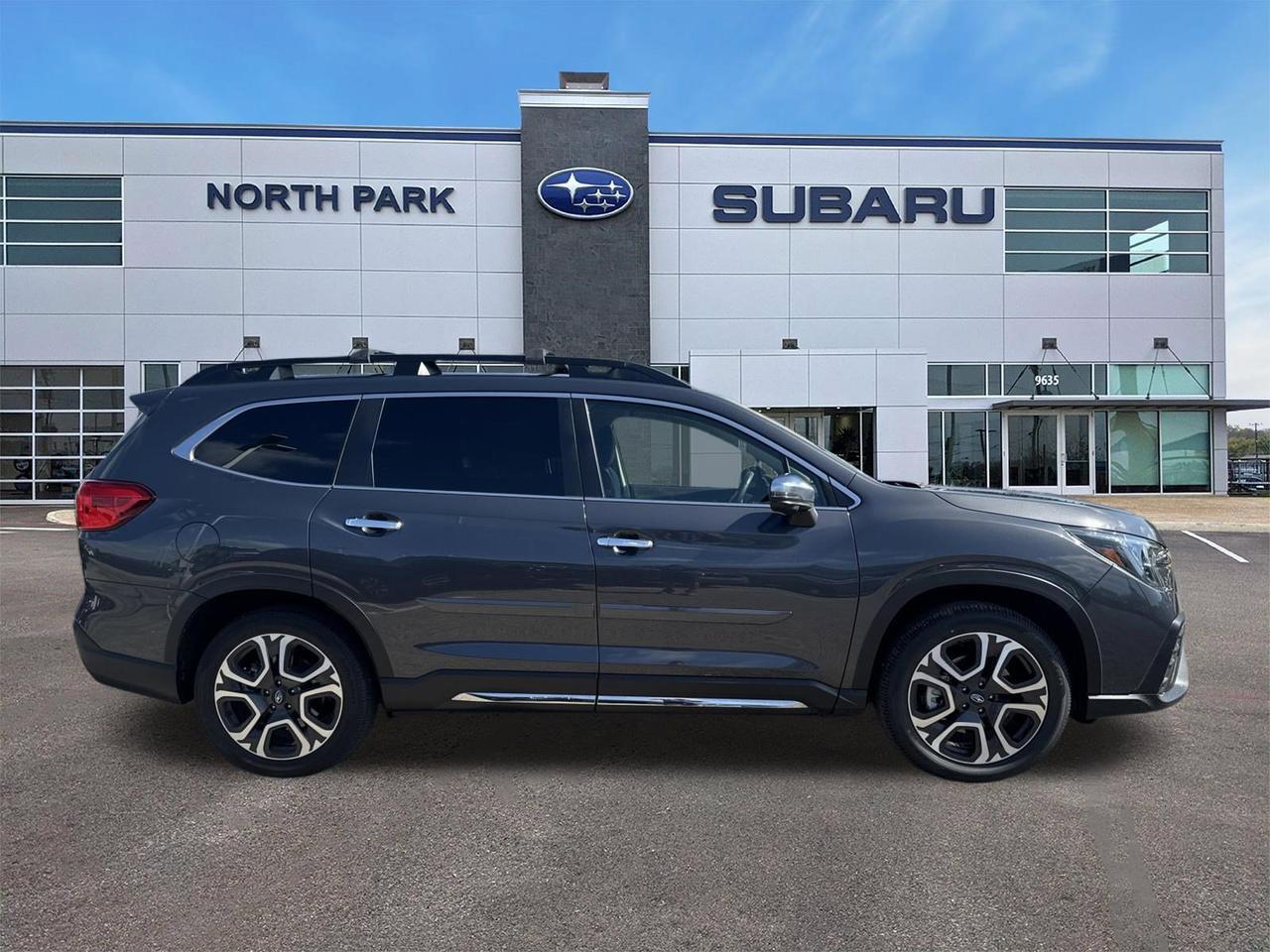 2023 Subaru Ascent Touring