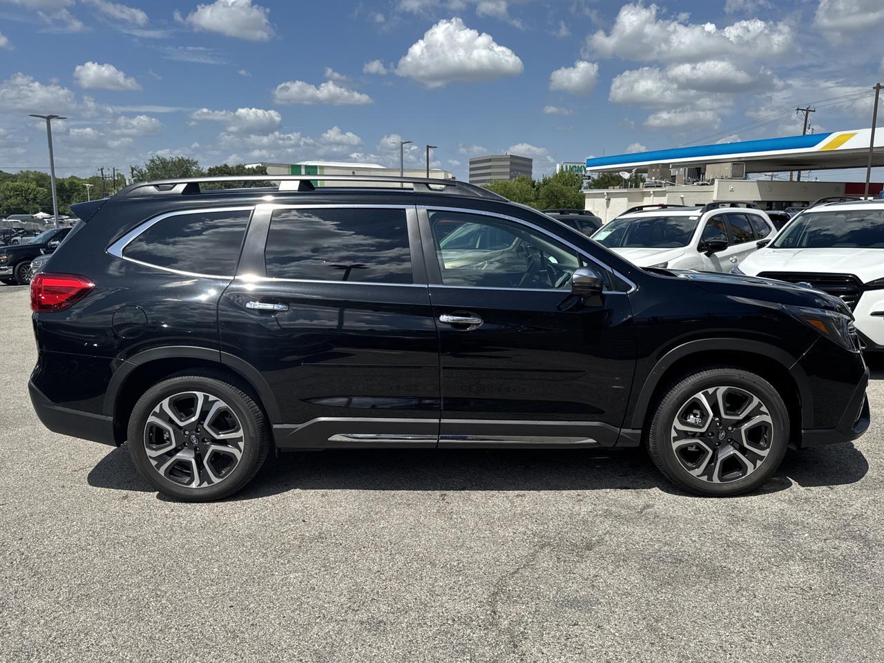 2023 Subaru Ascent Touring