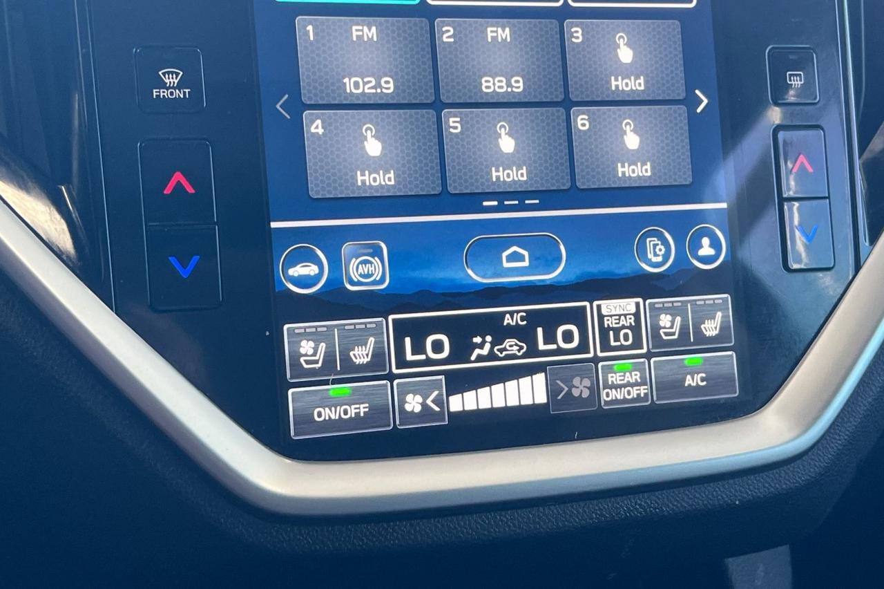 2023 Subaru Ascent Touring Ontario OR