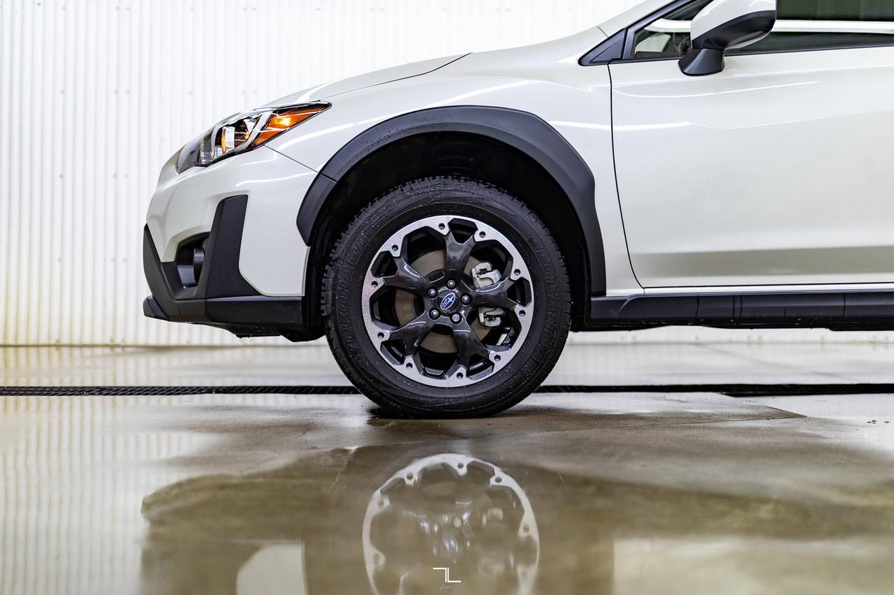 2023 Subaru Crosstrek AWD Touring Manual BCam Red Deer AB