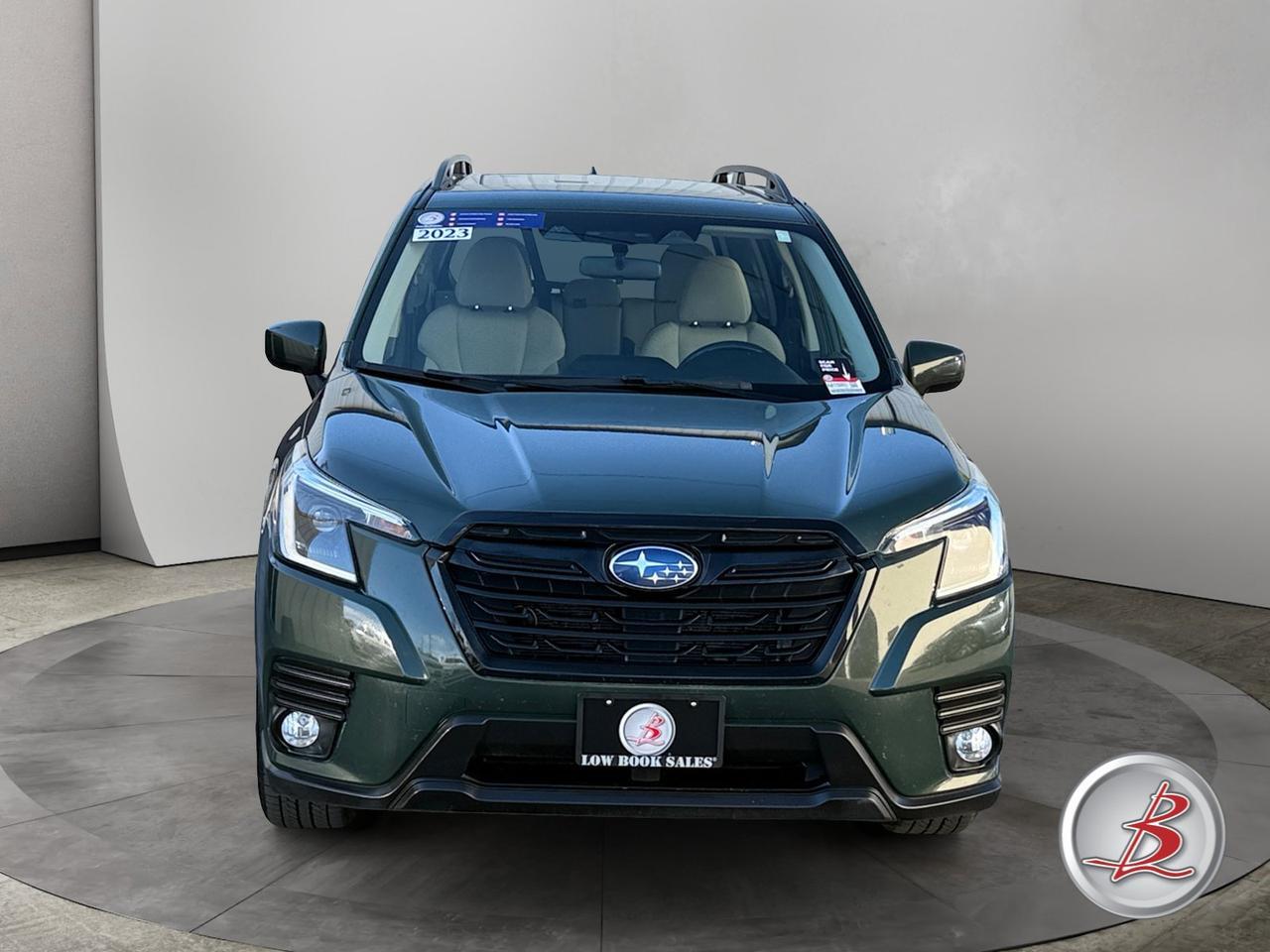 2023 Subaru FORESTER Premium