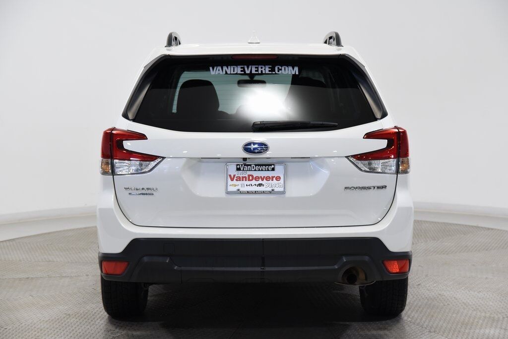 2023 Subaru Forester Premium Akron OH