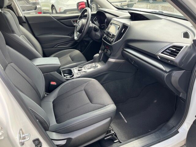 2023 Subaru Forester Premium Ashland VA