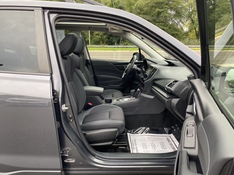 2023 Subaru Forester Premium Springfield PA