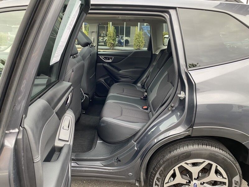 2023 Subaru Forester Premium Springfield PA