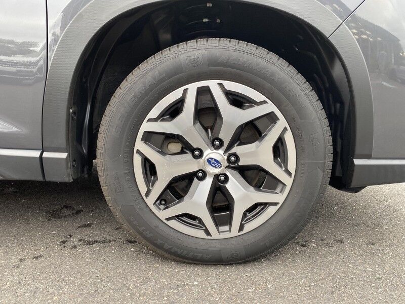 2023 Subaru Forester Premium Springfield PA