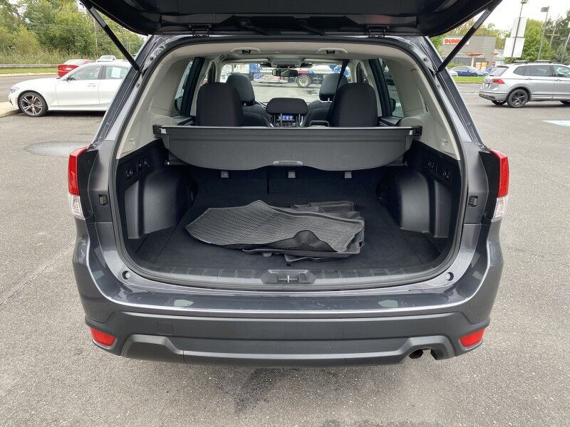 2023 Subaru Forester Premium Springfield PA