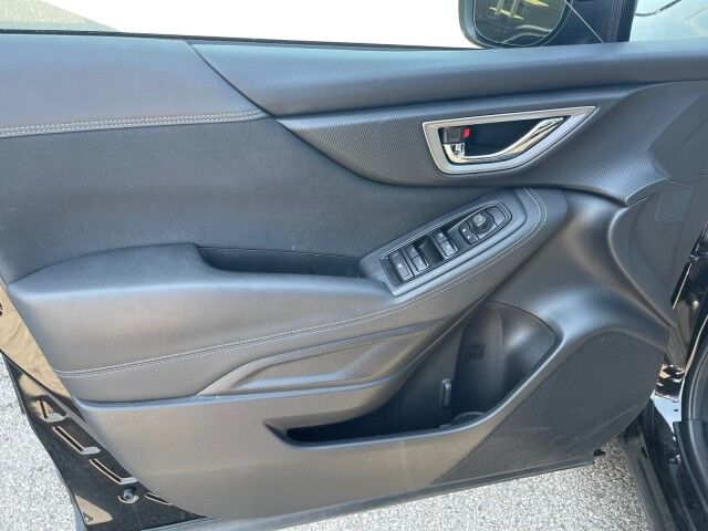 2023 Subaru Forester Premium Cleveland OH