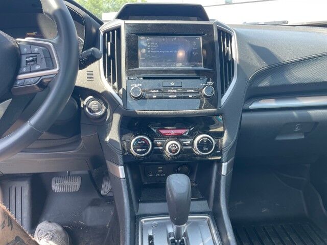 2023 Subaru Forester Premium Cleveland OH