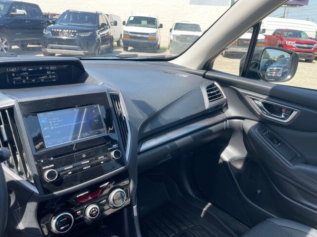 2023 Subaru Forester Premium Cleveland OH