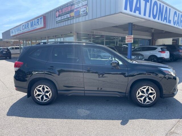 2023 Subaru Forester Premium Cleveland OH
