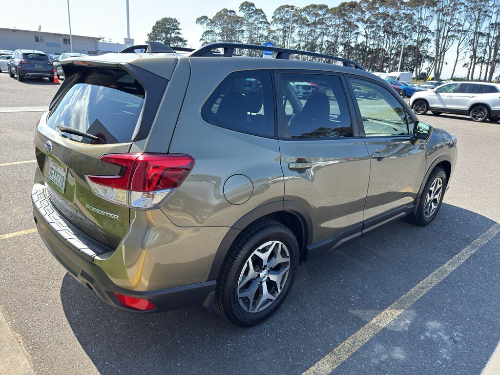 2023 Subaru Forester Premium Eureka CA