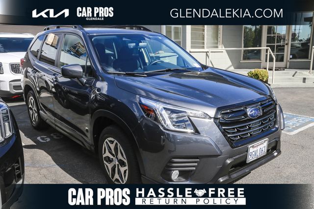 2023 Subaru Forester Premium