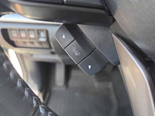 2023 Subaru Forester Premium Hamburg PA