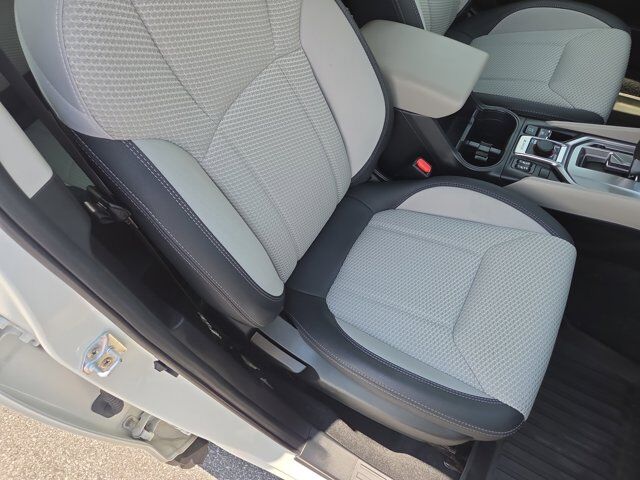 2023 Subaru Forester Premium Hamburg PA
