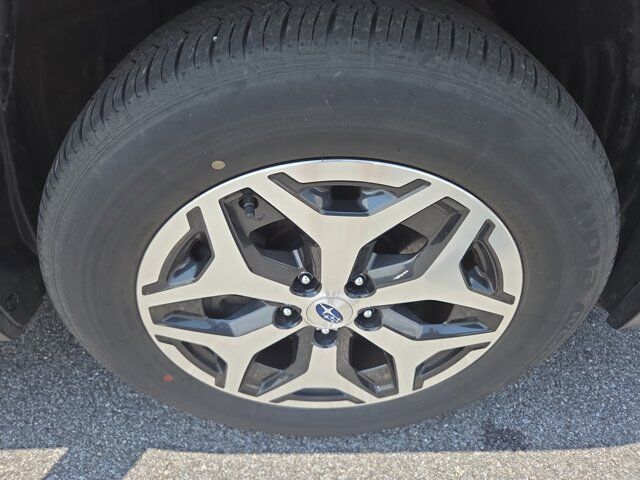 2023 Subaru Forester Premium Hamburg PA