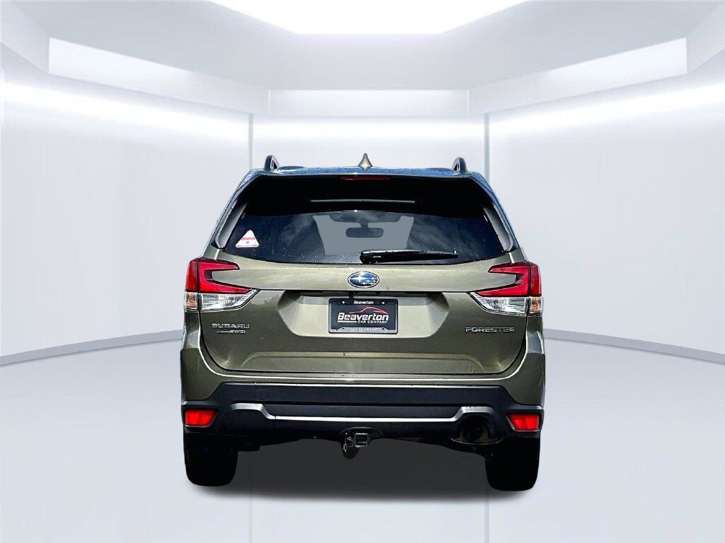 2023 Subaru Forester Premium OR