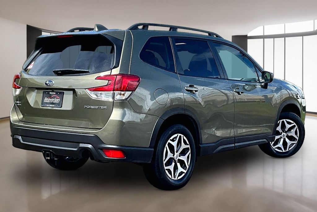 2023 Subaru Forester Premium OR