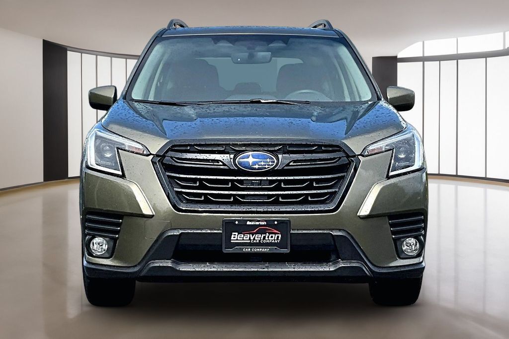 2023 Subaru Forester Premium OR